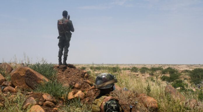 plus d’une vingtaine de soldats tués dans des attaques meurtrières dans l’ouest du pays