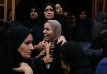 après des bombardements qui ont fait plus de 100 morts, selon la défense civile, Israël annonce un retour au cessez-le-feu