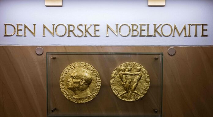 la dernière réunion du comité a eu lieu lundi ; « il y aura un lauréat cette année », assure l’Institut Nobel