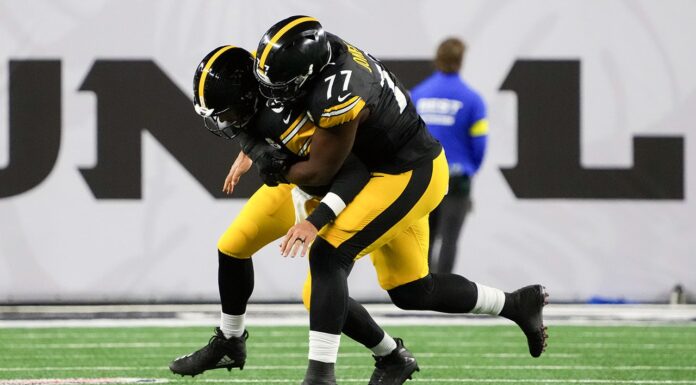 Steelers’ Broderick Jones says he might tackle Aaron Rodgers again