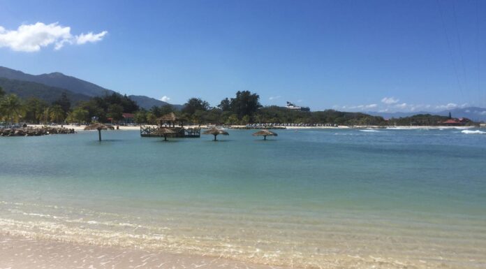 Dans le nord d’Haïti, vitrine touristique du pays, l’activité pâtit de la violence des gangs à Port-au-Prince