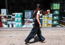 Après neuf mois de présidence Trump, l’inflation américaine se réinstalle, mais sans faire dévier la politique économique