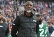 NFL news: Aaron Glenn won’t commit to Fields as Jets starter after first win