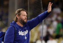 Clayton Kershaw takes in final moments at Dodger Stadium