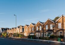 ‘My neighbour has intrusive habit ever since I told her grandkid off’