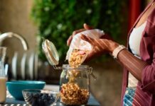 Remove labels from jars with 2 items that leave no sticky residue