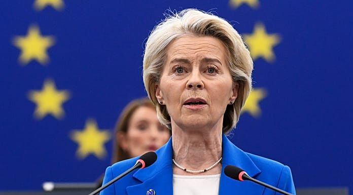 Don't fall for Putin's trap, von der Leyen says as she battles two motions of censure