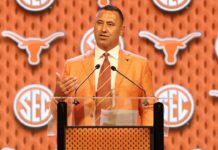 Steve Sarkisian rips NFL head coaching rumors as Texas wins
