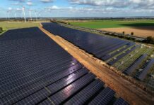 « Contrairement à ce que prétend l’extrême droite populiste, les peuples sont convaincus de la réalité du changement climatique »