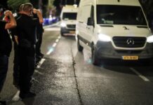 EN DIRECT, Gaza : le Hamas retient toujours les corps de 24 otages morts