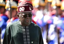 Le président nigérian prêt à rencontrer Donald Trump pour discuter des « meurtres de chrétiens »