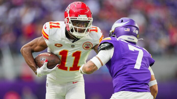 1762283437_nfl-chiefs-marquez-valdes-scantling-110425-1.jpg