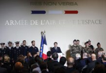 A Toulouse, Emmanuel Macron alerte sur la « brutalisation » de la guerre dans l’espace et dévoile une nouvelle stratégie
