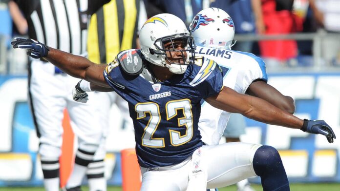 1763393240_nfl-chargers-quentin-jammer-111625-1.jpg