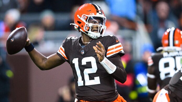 1763397907_nfl-browns-shedeur-sanders-111625-2.jpg