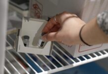 l’obligation vaccinale des soignants fait son retour avant l’examen par le Sénat