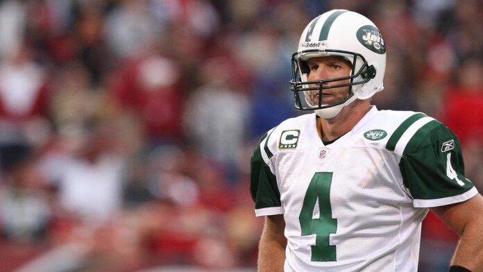 1763499230_nfl-brett-favre-111825-1.jpg