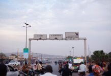 la France réduit son personnel diplomatique alors que les violences des groupes djihadistes augmentent