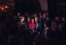 Emmanuel Grégoire, candidat PS à Paris, confie avoir été victime de violences sexuelles et appelle à libérer la parole des enfants