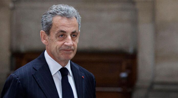 la Cour de cassation se prononce sur le pourvoi de Nicolas Sarkozy, faisant peser le risque d’une nouvelle condamnation définitive