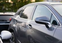 Woman gets ultimate revenge on neighbour who parks on drive