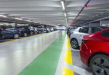 Student teaches ‘entitled’ driver lesson for taking up 4 parking spots | UK | News