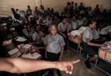 En Haïti, la situation critique de l’école aggravée par la violence des gangs
