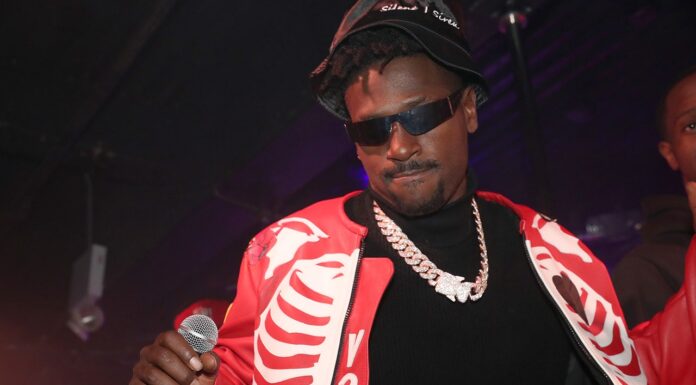 Antonio Brown pleads not guilty to attempted murder in Miami shooting