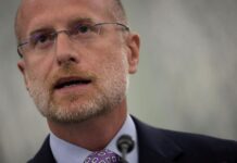 La BBC, accusée de montage trompeur d’un discours de Trump, visée par une enquête du régulateur de l’audiovisuel américain