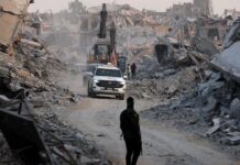 un cercueil a été restitué à la Croix-Rouge, qui va le remettre aux forces israéliennes, dit l’armée