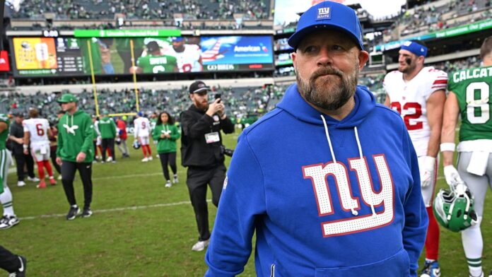 nfl-giants-brian-daboll-102625-2.jpg