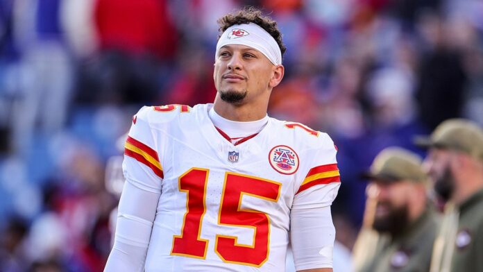 patrick-mahomes-orchard-park-new-york.jpg