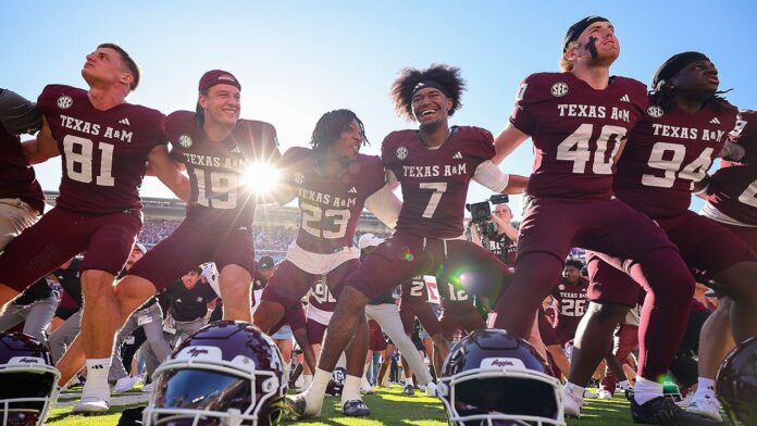 texas-am-aggies-players-celebrate.jpg
