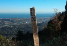 Des croix chrétiennes installées de manière illégale raniment les clivages autour de la loi de 1905