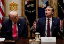 Nouvelle frappe américaine contre un navire de narcotrafiquants présumés dans le Pacifique, en pleine polémique sur l’opération militaire de Trump