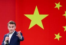 Emmanuel Macron menace la Chine de droits de douane « dans les tout prochains mois »