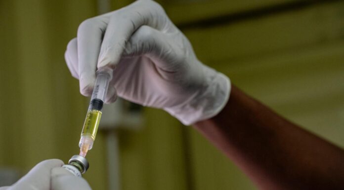 Après le brutal démantèlement de leur système d’aide au développement, les Etats-Unis redéfinissent leur stratégie de santé mondiale