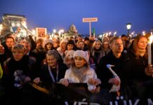 En Hongrie, les scandales dans la protection de l’enfance fragilisent Viktor Orban