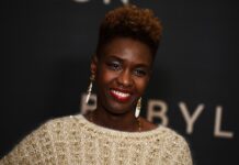 la journaliste Rokhaya Diallo dénonce une caricature raciste publiée dans un hors-série, le journal satirique s’en défend