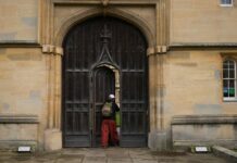 Le Royaume-Uni va réintégrer le programme Erasmus+ début 2027