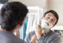 ‘Barber grade’ razor making shaving ‘a pleasure, not chore’ cut to £11