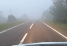 Little-known button in car can defog windscreen in 10 seconds