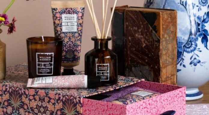 William Morris gift set ‘perfect for Christmas’ is now less than £20