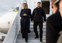 une rencontre entre Donald Trump et Volodymyr Zelensky prévue pour dimanche en Floride, annonce la présidence ukrainienne