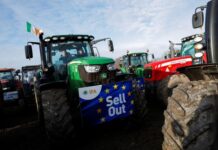 En Irlande, des milliers d’agriculteurs manifestent contre l’accord UE-Mercosur