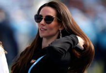 Jordon Hudson shares old post calling out critics of relationship with Belichick