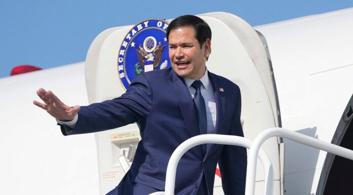 Marco Rubio shuts down ‘rumors’ he wants to become next Dolphins coach