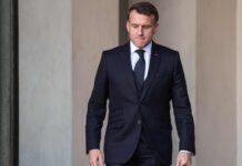 Emmanuel Macron sous le feu des critiques