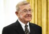 College football news: Lou Holtz reportedly enters hospice care