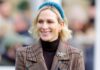 Zara Tindall sparks royal frenzy in £2,500 look at Cheltenham races | Royal | News